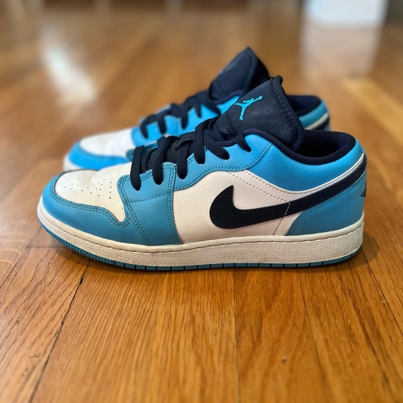Blue Nike Jordan low - Picture 4 of 4